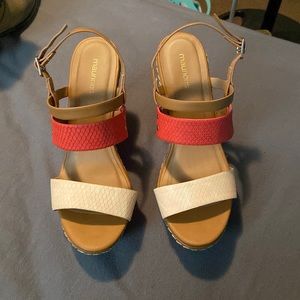 Womens wedges worn once size 7.5